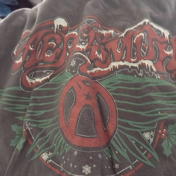 Abercrombie & Fitch Aerosmith Tee large - Picture 2 of 5